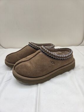 UGG Tasman Slippers Chestnut Suede Sheepskin Women’s Size 5 Cozy Slip On